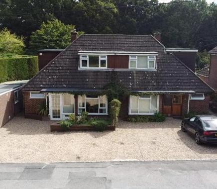 Abacus Bed And Breakfast, Blackwater, Hampshire Camberley Extérieur photo